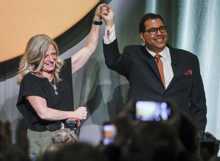 Alberta NDP Overwhelmingly Chooses Former Calgary mayor Naheed Nenshi As It’s New Leader