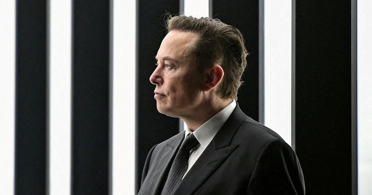 Musk To Fire Twitter’s Indo-American CEO And Slash Staff Pay While Inventing New Ways To Make Money From Tweets